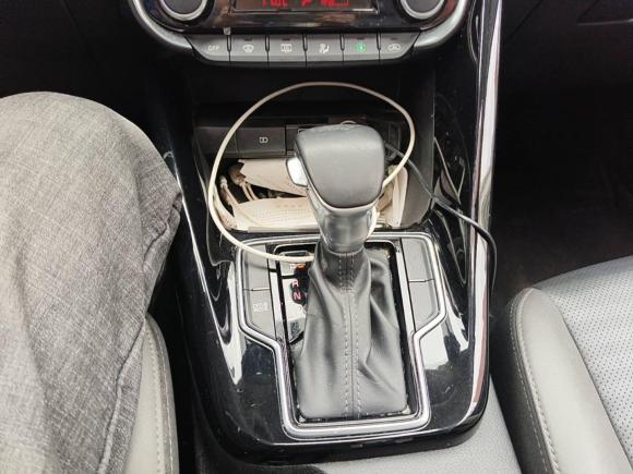 [上海·沪F] 二手起亚智跑2018款 2.0L 自动智享豪华版 国V