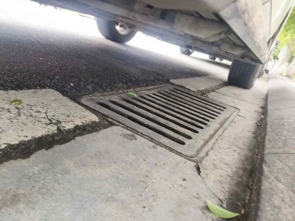 [成都·川A] 二手雷诺科雷傲2015款 2.5L 四驱舒适版