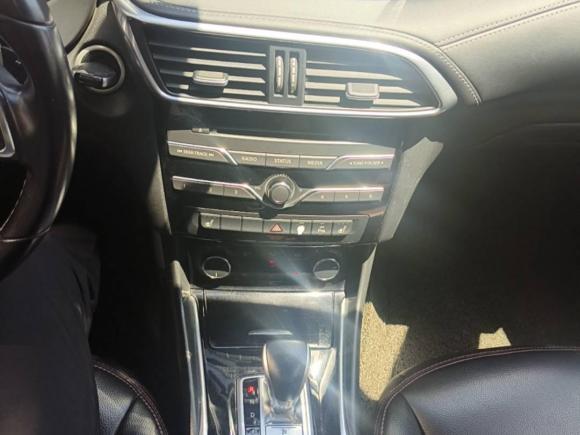 [湖州·浙E] 二手英菲尼迪英菲尼迪QX302017款 1.6T 两驱时尚版