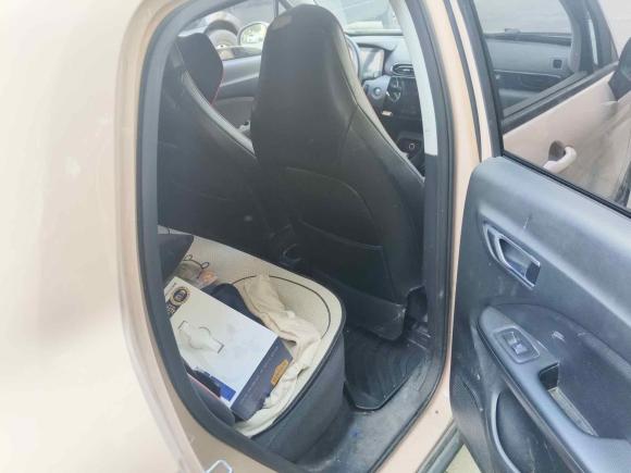 [南通·苏F] 二手零跑汽车零跑T032021款 400微糖版