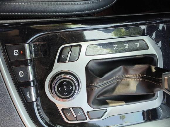 [广州·桂L] 二手君马汽车君马SEEK 5(赛克5)2018款 1.5T 自动领智版