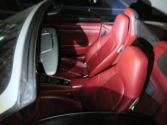 [广州·粤A] 二手保时捷Boxster2013款 Boxster 2.7L