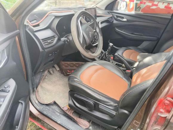 [上海·沪C] 二手五菱汽车五菱宏光S32018款 1.5L 手动标准型 国V