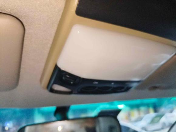 [深圳·粤B] 二手东风风行菱智2018款 M5L 1.6L 7座舒适型