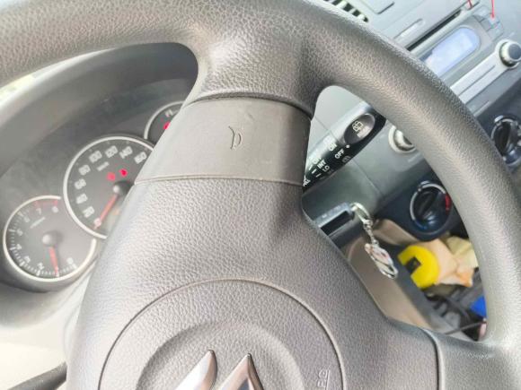 [杭州·浙A] 二手铃木雨燕2014款 1.5L 自动时尚型