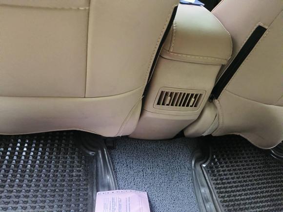 [佛山·粤E] 二手丰田卡罗拉2016款 双擎 1.8L E-CVT精英版