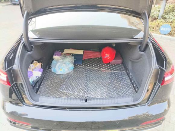 [上海·沪F] 二手奥迪奥迪A6L2021款 40 TFSI 豪华动感型