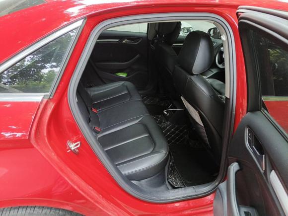 [成都·川A] 二手奥迪奥迪A32016款 Limousine 35 TFSI 风尚型