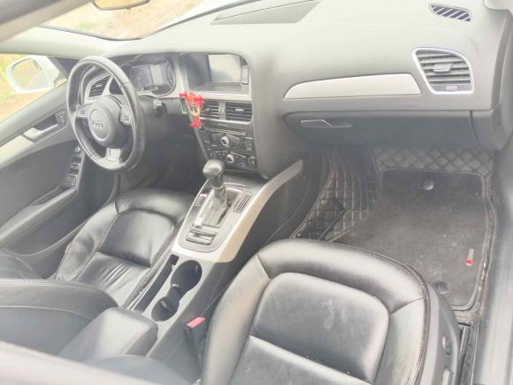 [上海·苏J] 二手奥迪奥迪A4L2013款 35 TFSI 自动标准型