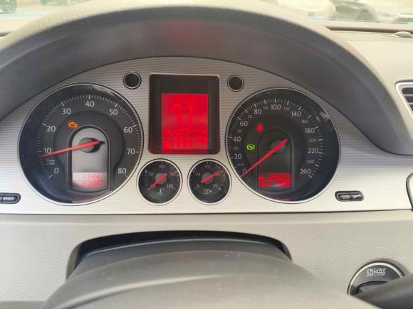 [济南·鲁A] 二手大众迈腾2011款 2.0TSI DSG豪华型