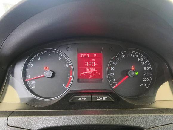 [上海·皖D] 二手大众桑塔纳2015款 1.6L 自动舒适版