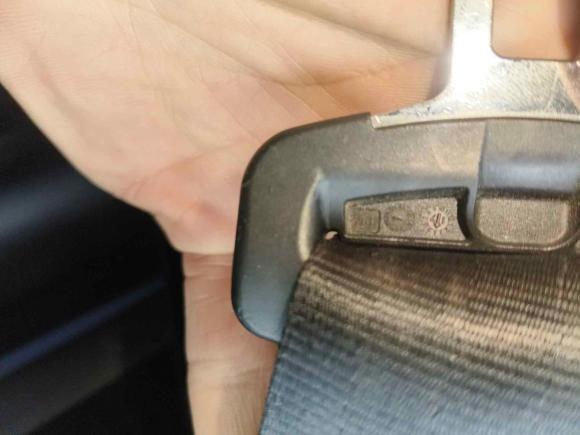 [西安·陕A] 二手哈弗哈弗H62017款 红标 2.0T 自动两驱智尚型