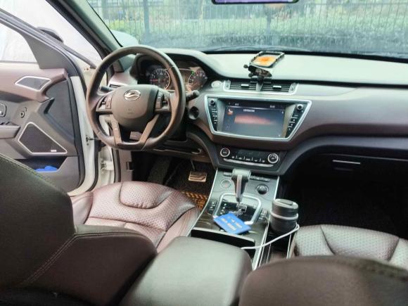 [上海·沪C] 二手陆风陆风X72015款 2.0T 全景尊贵版