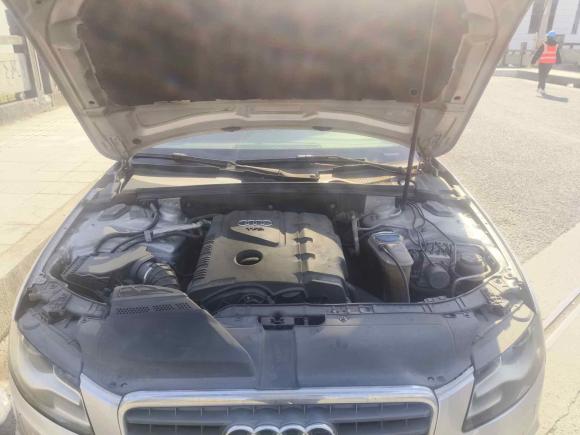 [宁波·浙B] 二手奥迪奥迪A4L2010款 2.0 TFSI 标准型