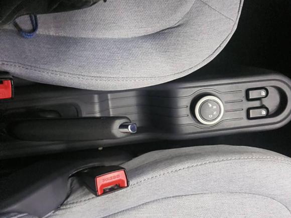 [义乌·浙G] 二手五菱汽车宏光MINIEV2021款 马卡龙时尚款 磷酸铁锂