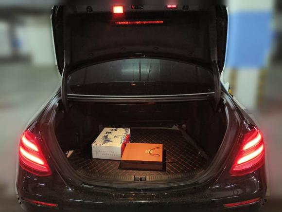 [南昌·赣A] 二手奔驰奔驰E级2018款 改款 E 300 L 运动豪华型