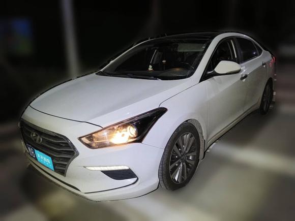 现代名图2017款 1.8L 自动尊贵型DLX 国V「青岛二手车」「天天拍车」