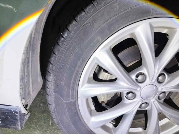 [南京·苏A] 二手荣威荣威i52020款 1.5L 自动4G互联领豪版