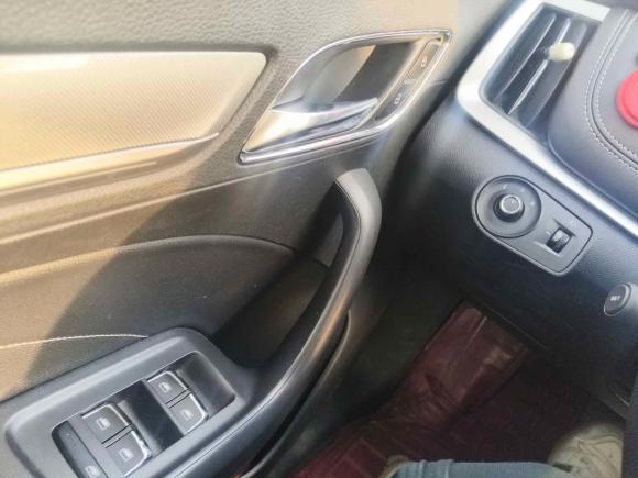 [上海·沪A] 二手荣威荣威i6新能源2017款 45T 混动互联智享版