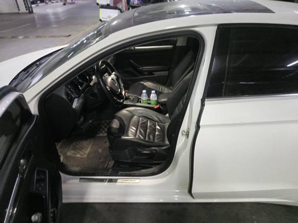 [济南·鲁A] 二手大众凌渡2015款 280TSI DSG舒适版