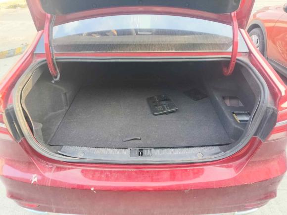 [上海·沪A] 二手荣威荣威i6新能源2017款 45T 混动互联智享版