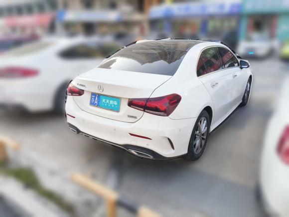 [南京·苏A] 二手奔驰奔驰A级2021款 A 200 L 运动轿车时尚型