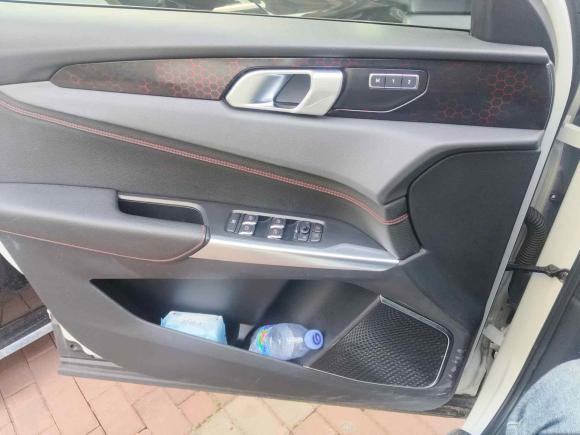 [青岛·鲁B] 二手领克领克012017款 2.0T 四驱劲Pro版