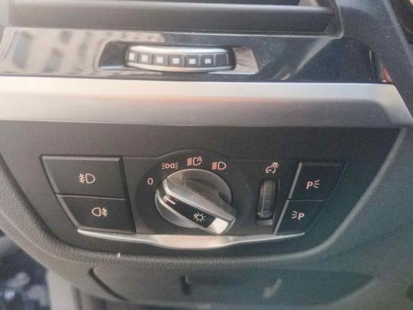 [武汉·鄂A] 二手宝马宝马X32018款 xDrive25i M运动套装 国V