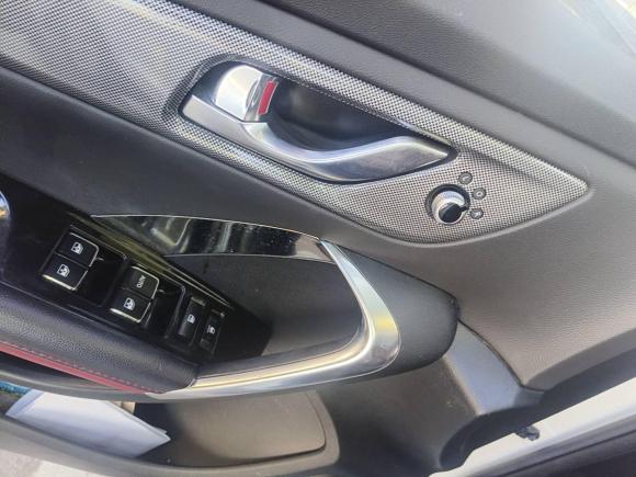 [宁波·豫N] 二手长安长安CS552017款 1.5T 自动炫色型