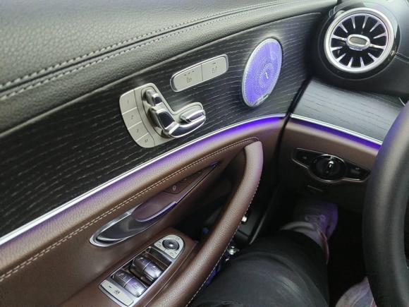 [无锡·苏B] 二手奔驰奔驰E级2020款 E 300 L 运动时尚型