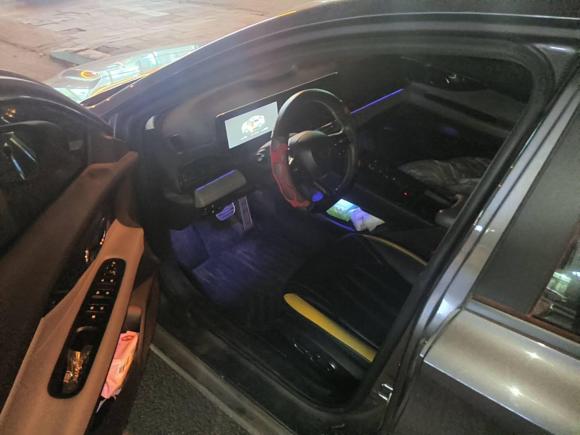 [青岛·鲁B] 二手广汽传祺影豹2021款 270T DCT J16版