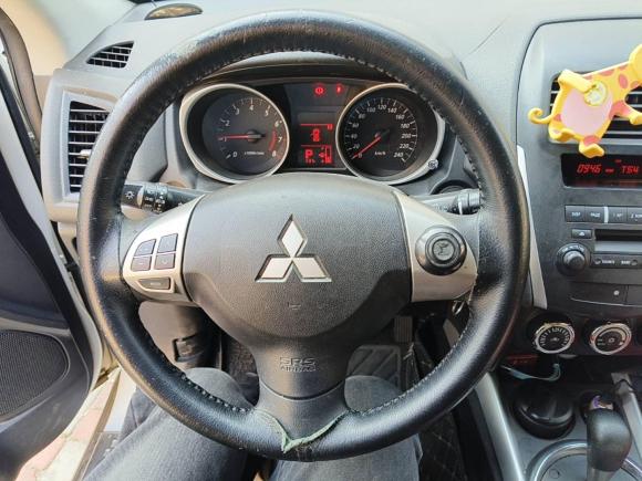 [青岛·鲁B] 二手三菱劲炫ASX2013款 2.0L CVT两驱精英版