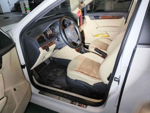 [无锡·苏B] 二手大众朗逸2013款 1.4TSI DSG豪华版