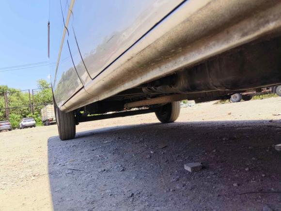 [济南·冀F] 二手上汽大通MAXUS新途V802021款 2.0T 手动经典傲运通长轴高顶6/7/8/9座