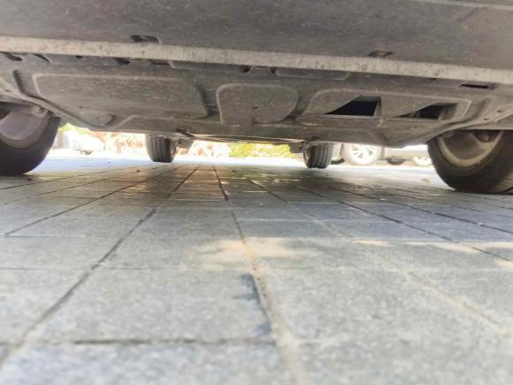 [上海·鄂A] 二手大众朗逸2013款 1.6L 自动豪华版