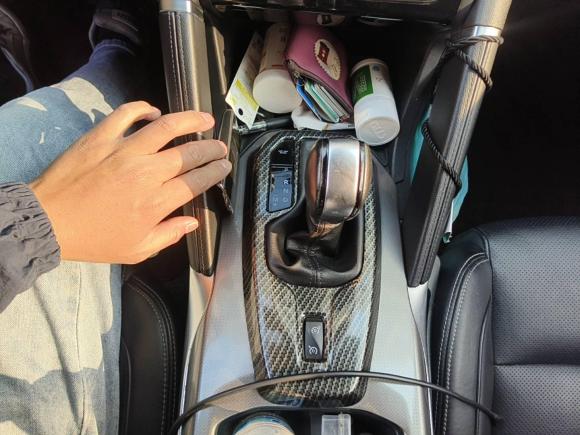 [金华·浙G] 二手雷诺科雷傲2017款 2.0L 两驱豪华版