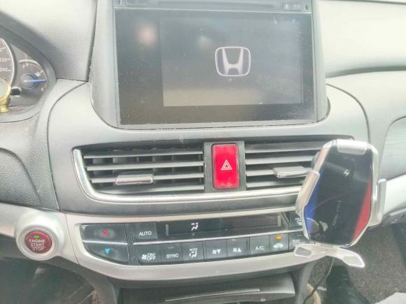 [广州·粤A] 二手本田歌诗图2016款 2.4L 豪华版