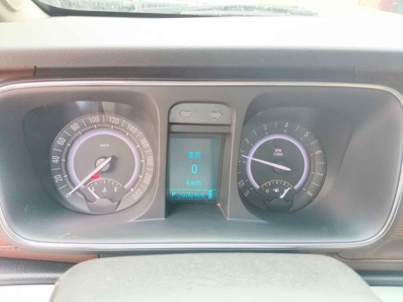 [青岛·鲁B] 二手别克别克GL82017款 25S 豪华型 国V