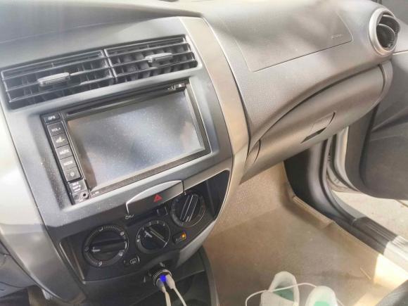 [青岛·鲁B] 二手日产骊威2010款 劲锐版 1.6L 手动标准型