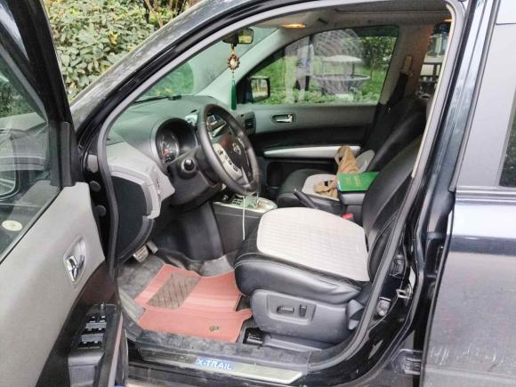 [西安·陕A] 二手日产奇骏2010款 2.5L CVT旗舰版 4WD