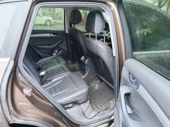 [武汉·鄂A] 二手奥迪奥迪Q52017款 40 TFSI 进取型