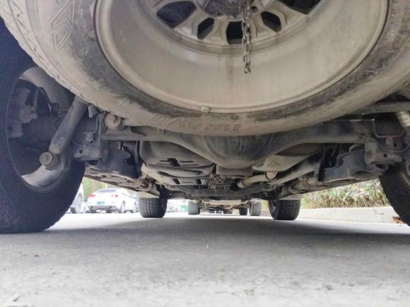 [上海·沪A] 二手江铃驭胜S3502014款 2.4T 自动两驱柴油豪华天窗版7座