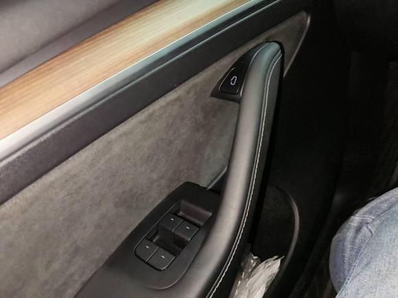 [金华·浙G] 二手特斯拉Model Y2021款 标准续航后驱版