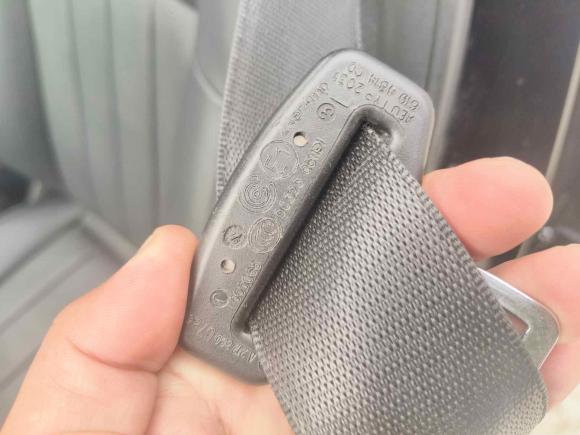 [济南·鲁S] 二手奔驰奔驰E级2015款 E 180 L 运动型