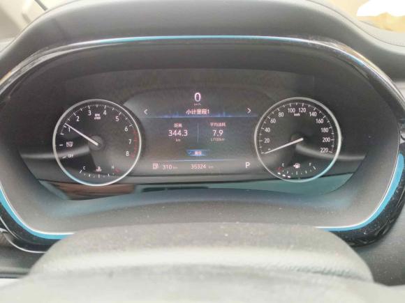 [上海·沪A] 二手别克别克GL82023款 陆上公务舱 舒适型