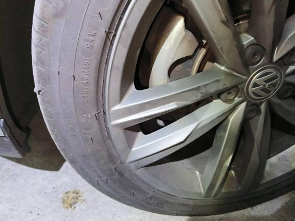 [南京·苏A] 二手大众蔚揽2017款 380TSI 两驱畅行版