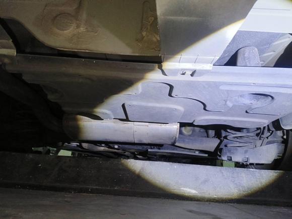 [深圳·粤L] 二手标致标致4082015款 1.2T 自动豪华版