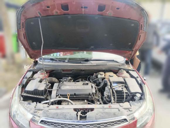 [无锡·苏B] 二手雪佛兰科鲁兹2013款 掀背 1.6L 自动豪华型