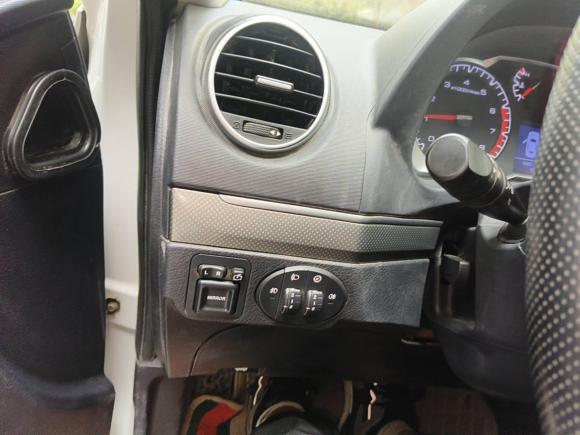 [西安·陕U] 二手哈弗哈弗H5经典2018款 经典版 2.0T 手动四驱进取型