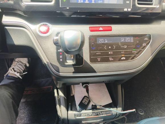 [武汉·鄂A] 二手本田艾力绅2016款 2.4L 至尊版